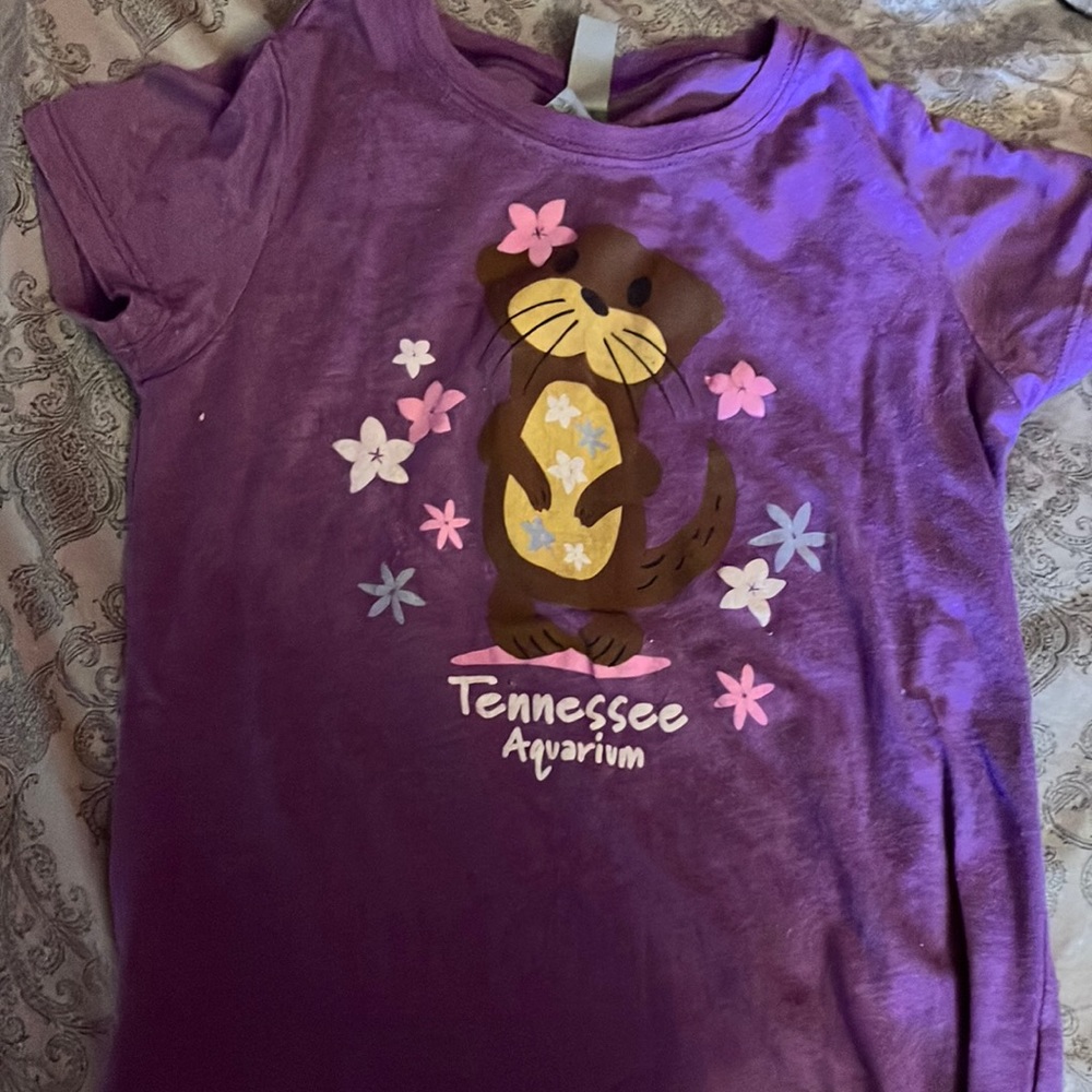 Tennessee Aquarium Purple Otter Shirt